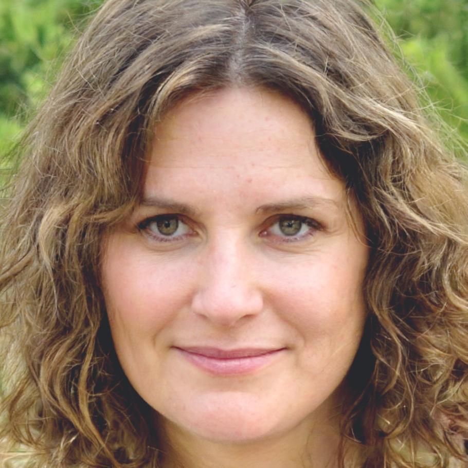 Portrait of program participant Siobhan Byrne