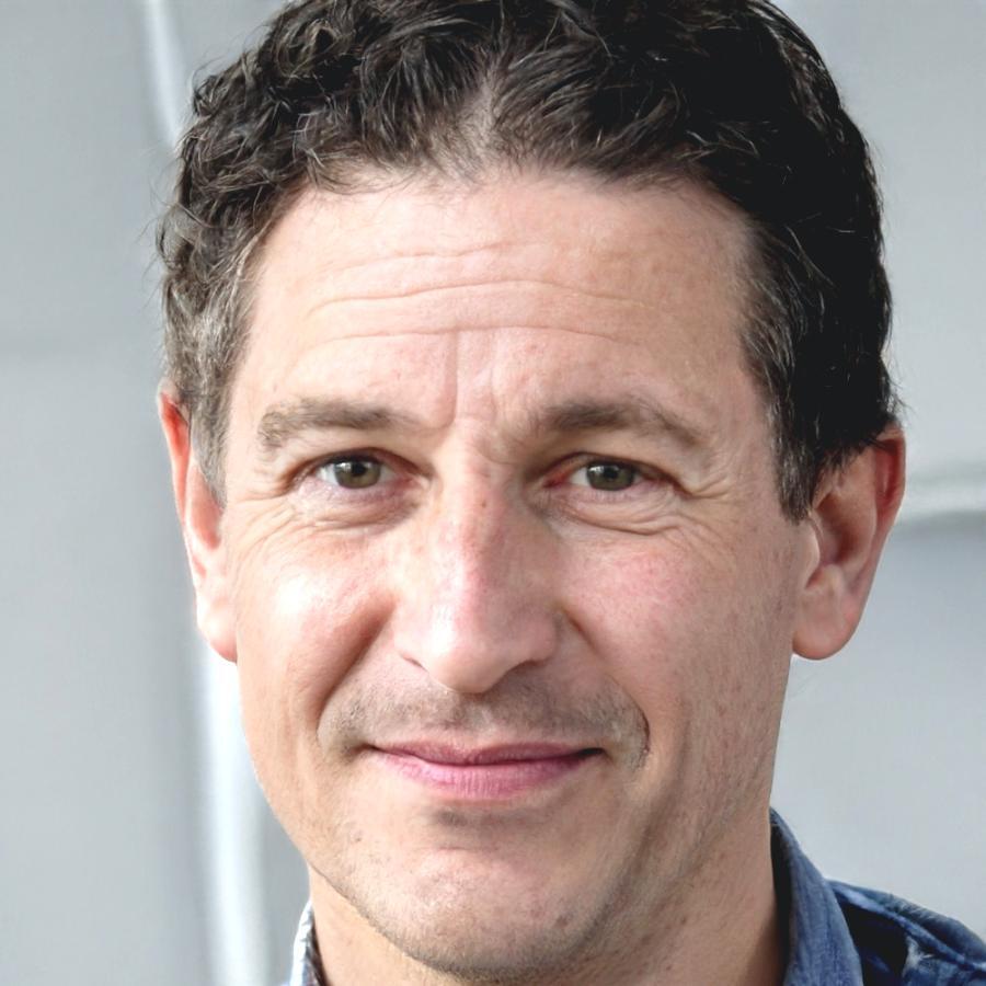 Portrait of program participant Declan Voss